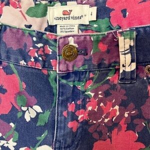 Vineyard Vines Floral Ankle Jeans Sz 4